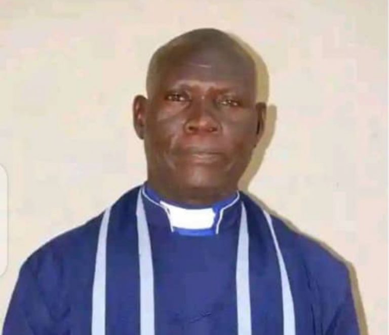 Gunmen kill ECWA pastor