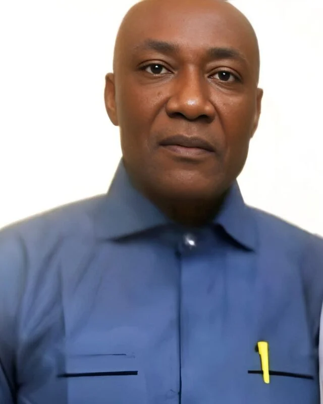 Delta protocol officer slumps, dies